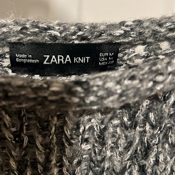 Zara Women’s Gray Metallic Sweater/ Knit Top, Medium - Picture 4 of 4